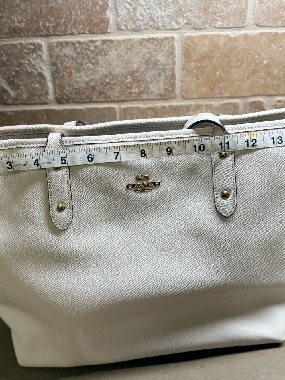 COACH Cream Leather Tote Bag with Gold Hardware - Picture 5 of 5